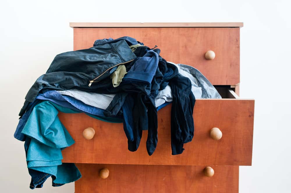 wardrobe organization hacks