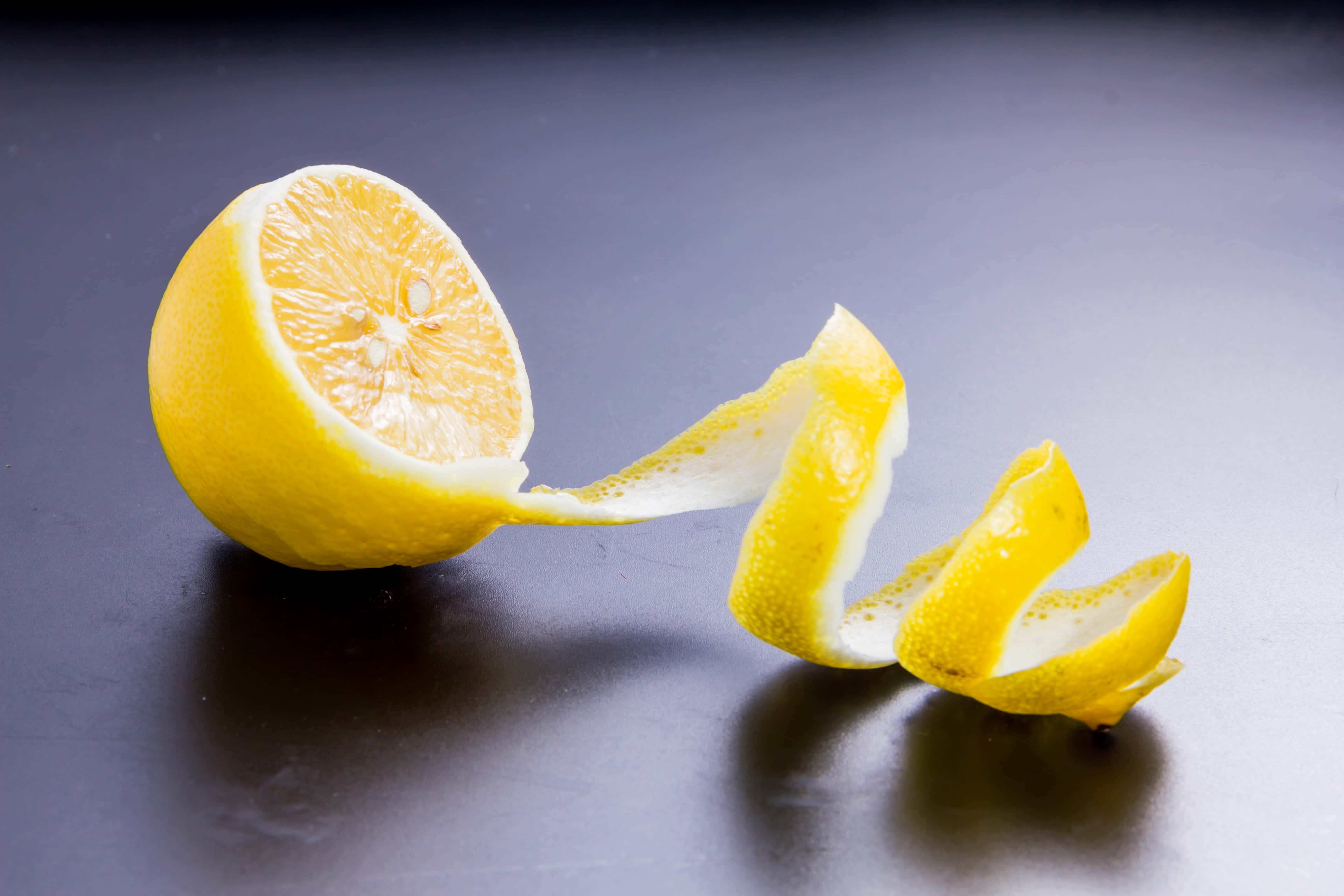 lemon spray for spiders