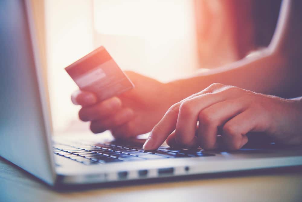 Online shopping on budget
