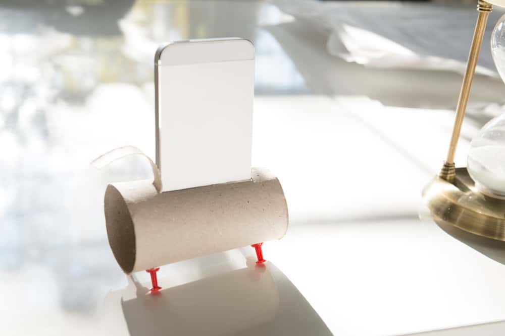 DIY Mobile Holder