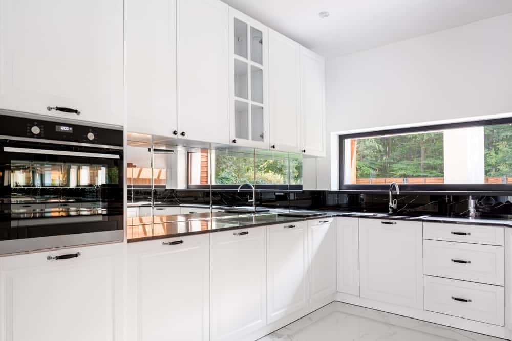 mirror backsplash