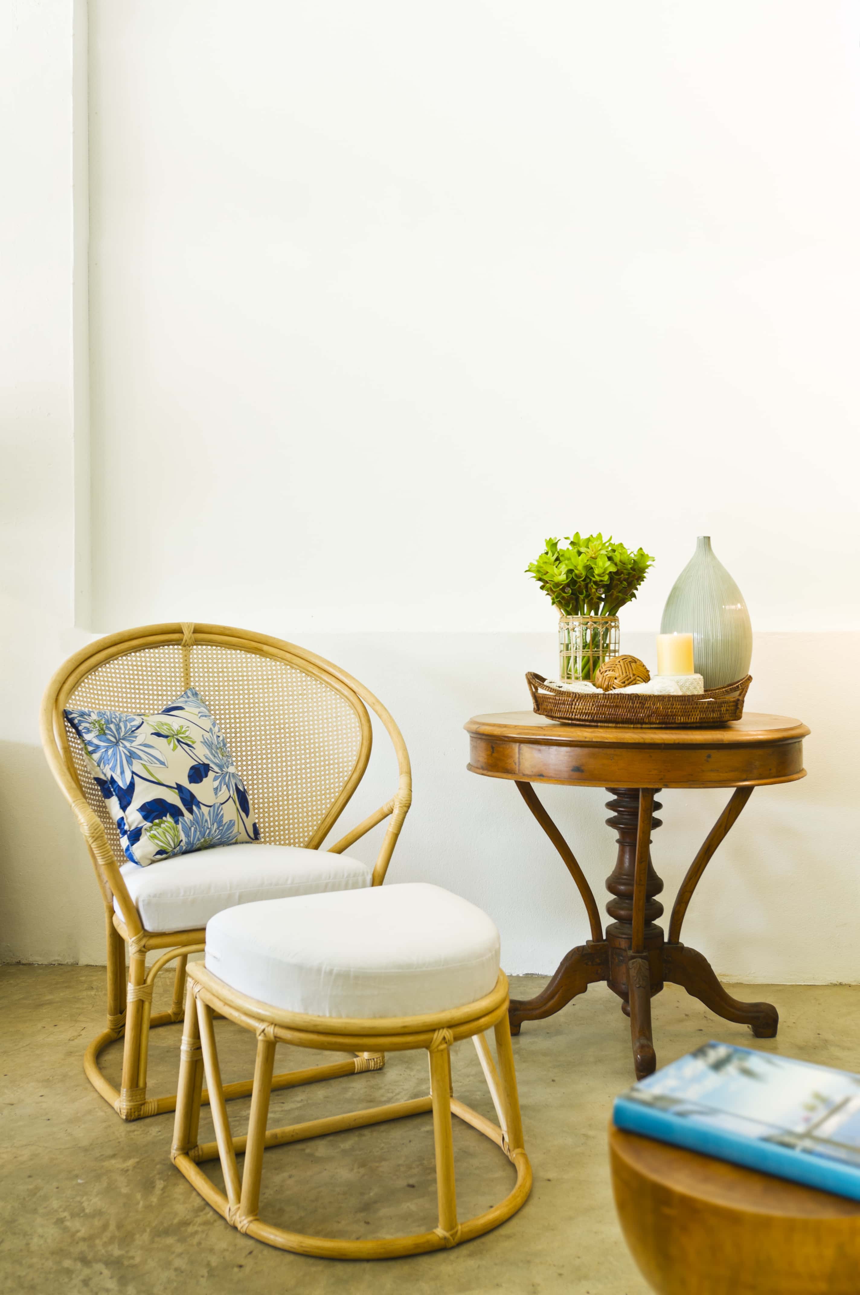 Feet Support in living room furniture