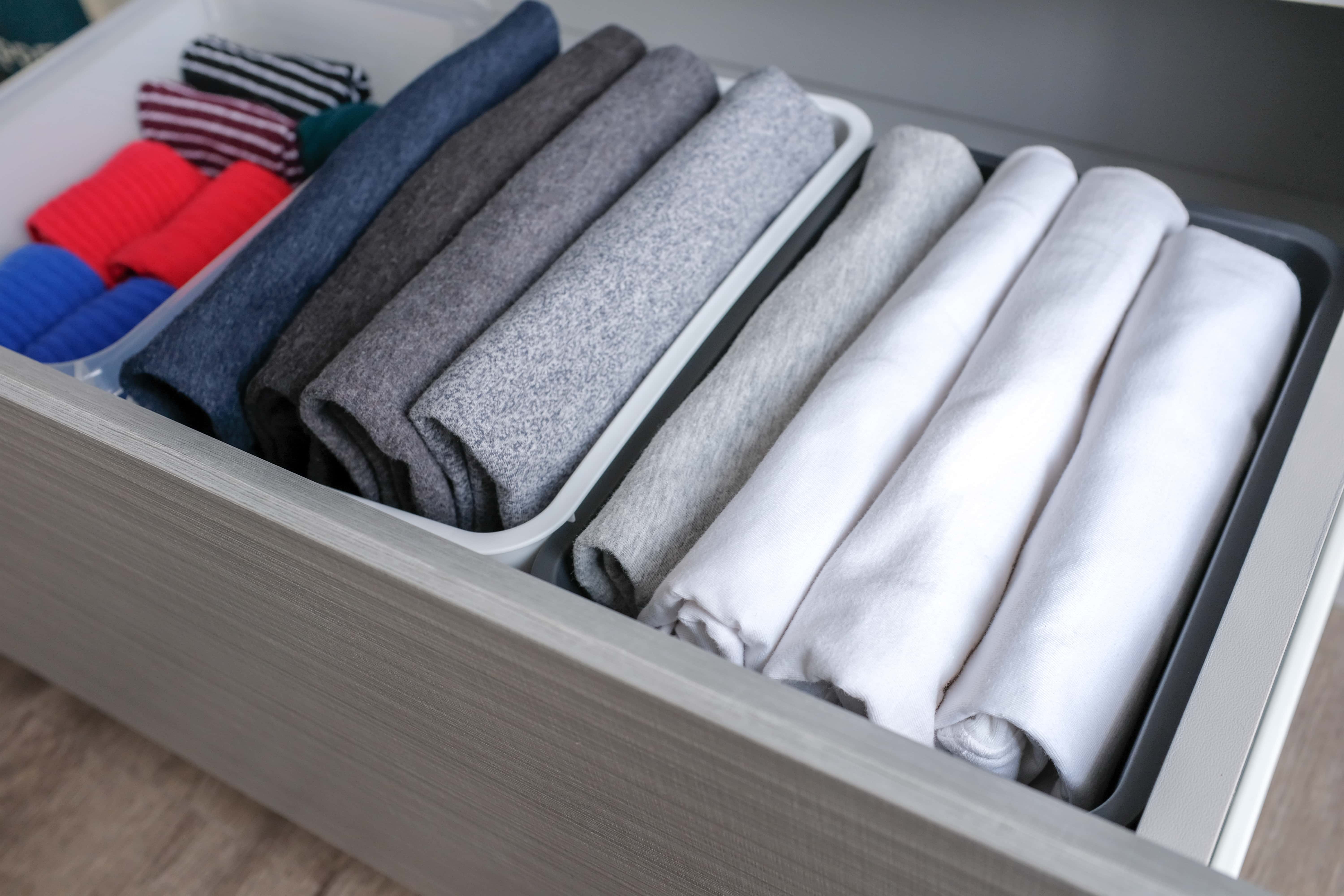 design wardrobe in budget