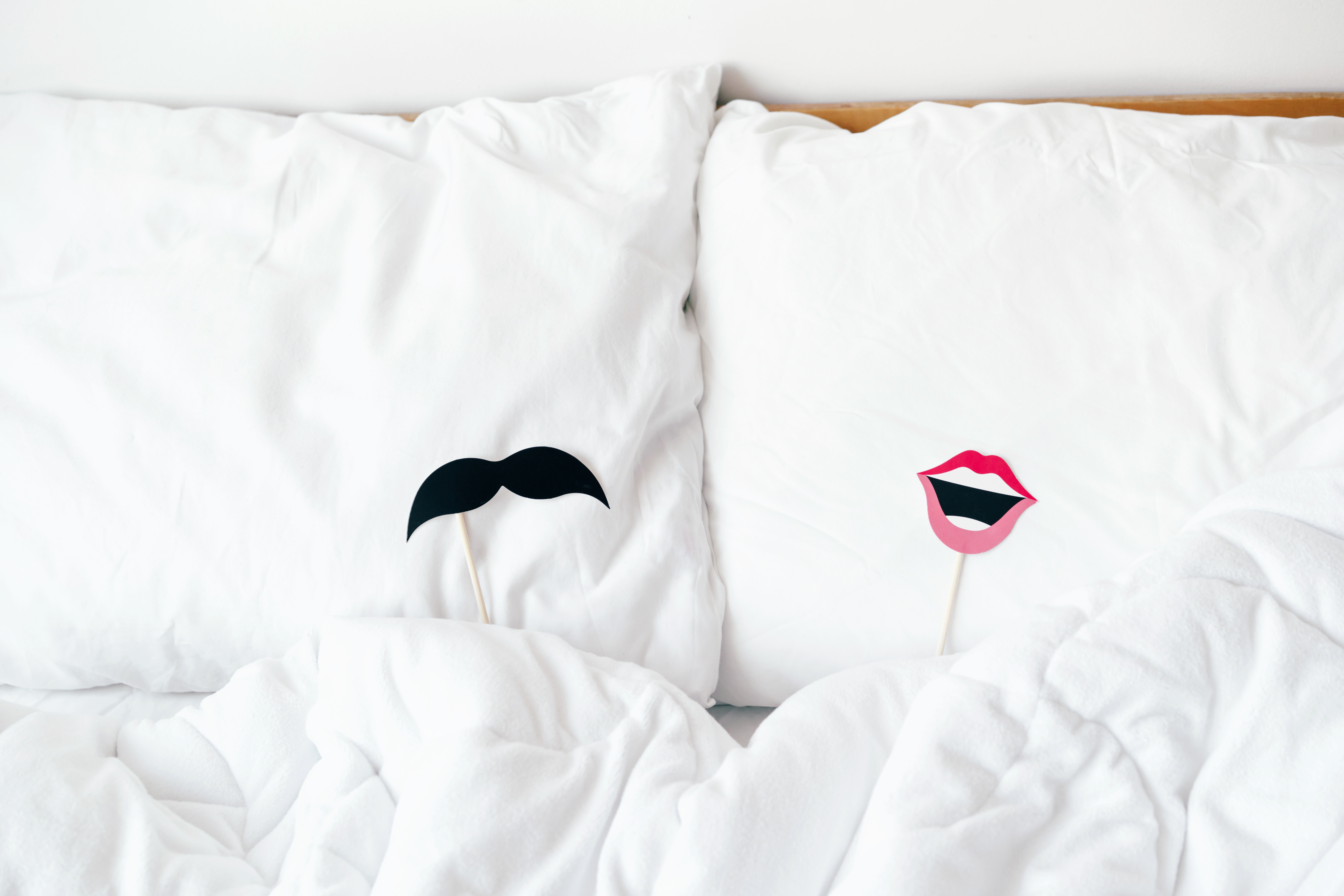 Romantic pillow cover ideas for couples