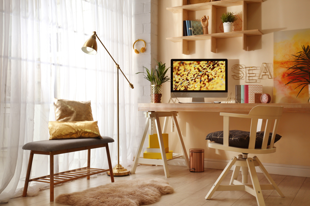 Home office Lightning