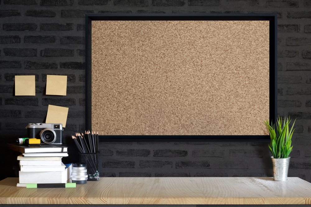 Cork pin up board