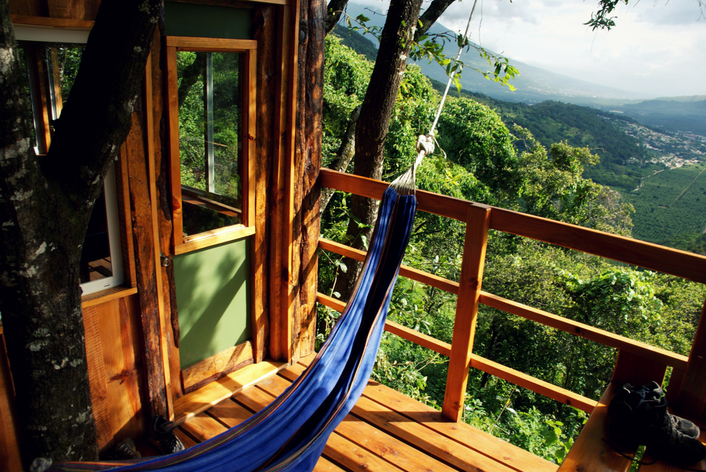 balcony furnishing tips for monsoon season