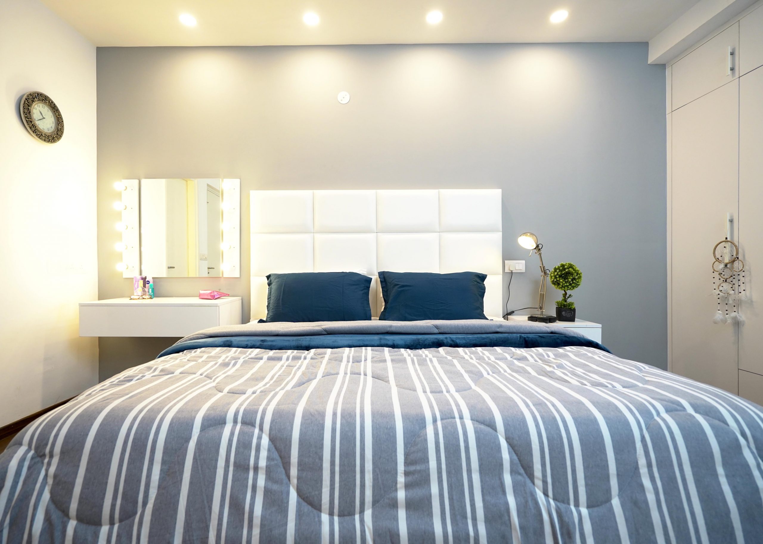 bed headboard