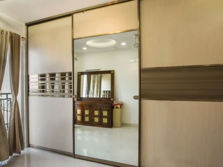 Vintage mirrored wardrobe 