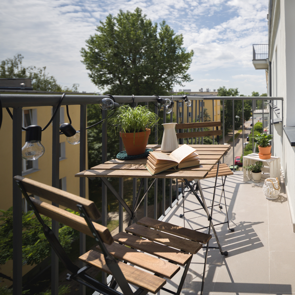 balcony furniture