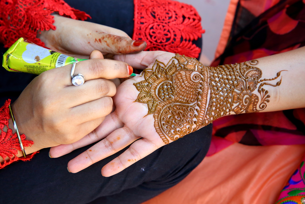 bridal mehandi for karwa chauth