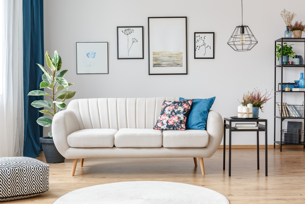 symmetric prints in sofa