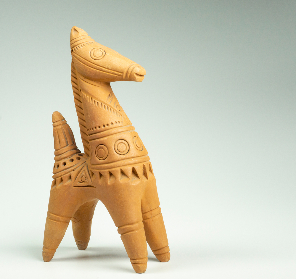 Terracotta Bengali home decor horse figurine from Bankura tradition