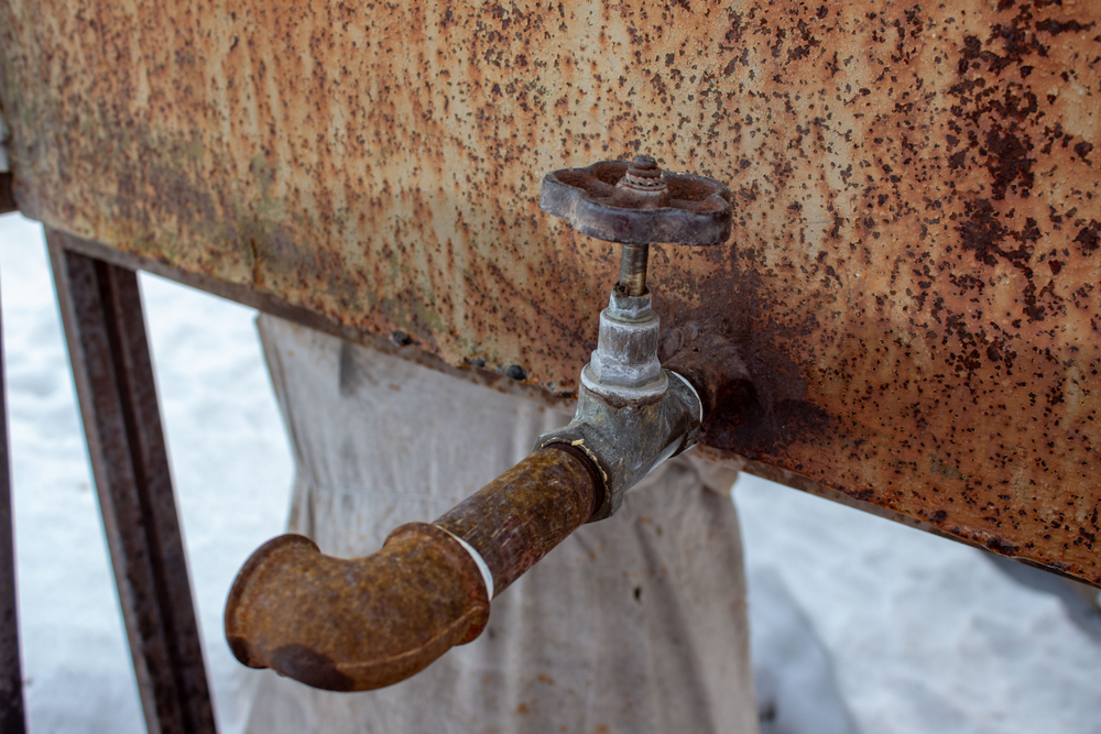 rusting issues in toilet
