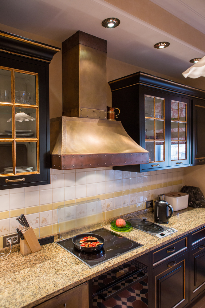 Gas pipe and chimney in kitchen