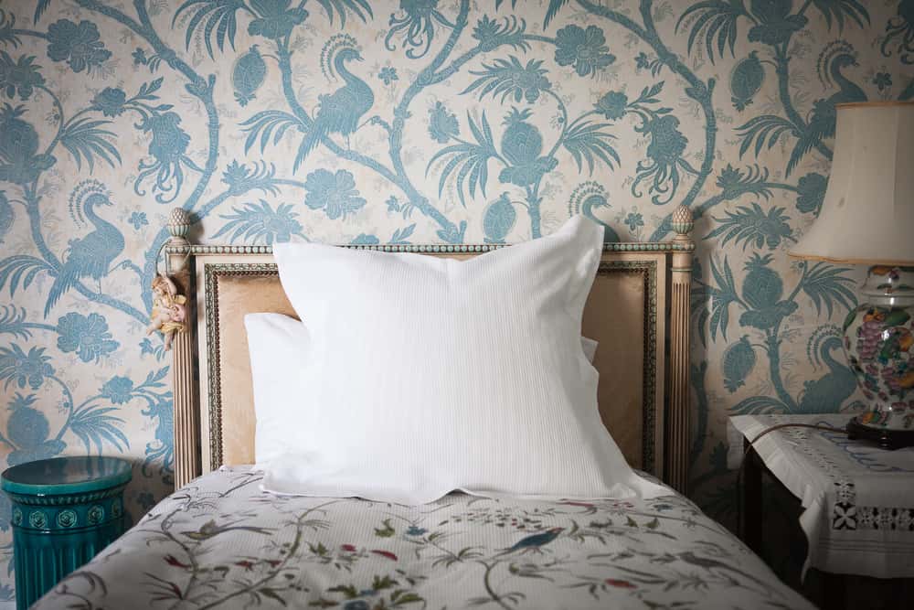 create a stylish accent wall in your home