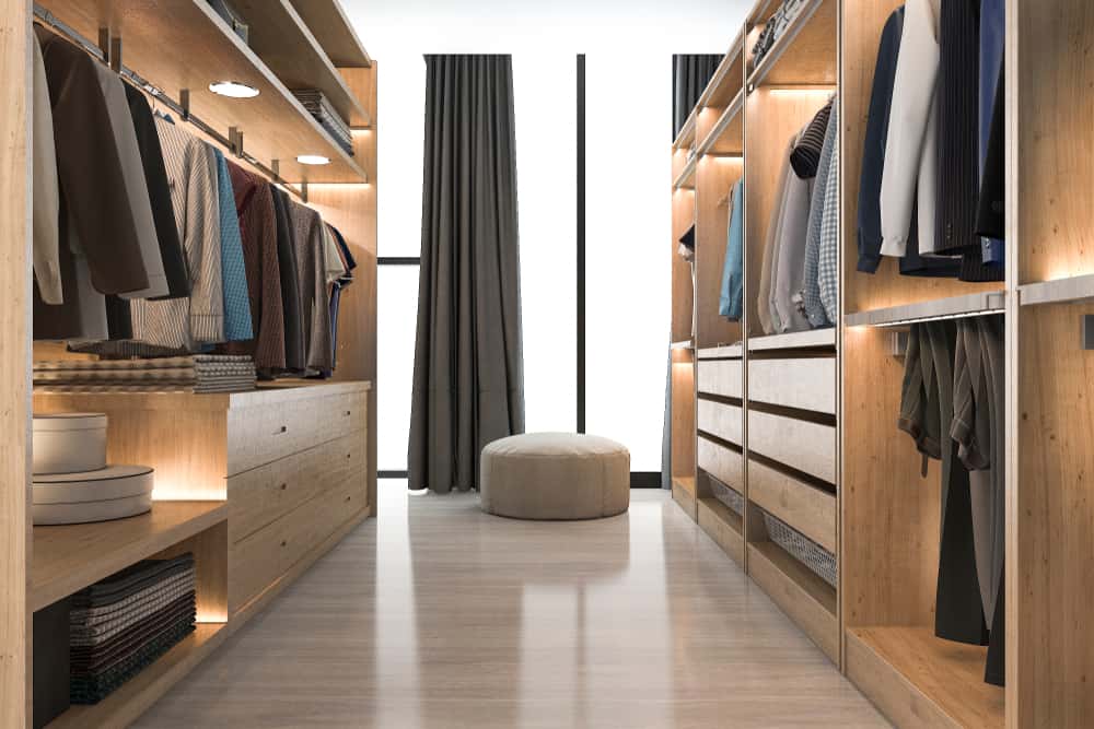 walkin wardrobe