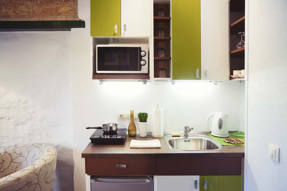 Kitchen design and Fitting Kitchen design and Fitting