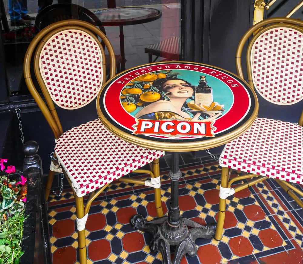 bistro chairs