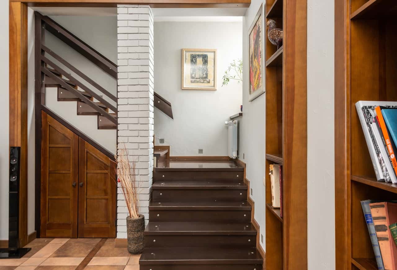 staircase vastu for an east-facing house