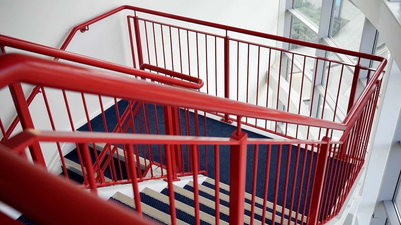 bold staircase grill design