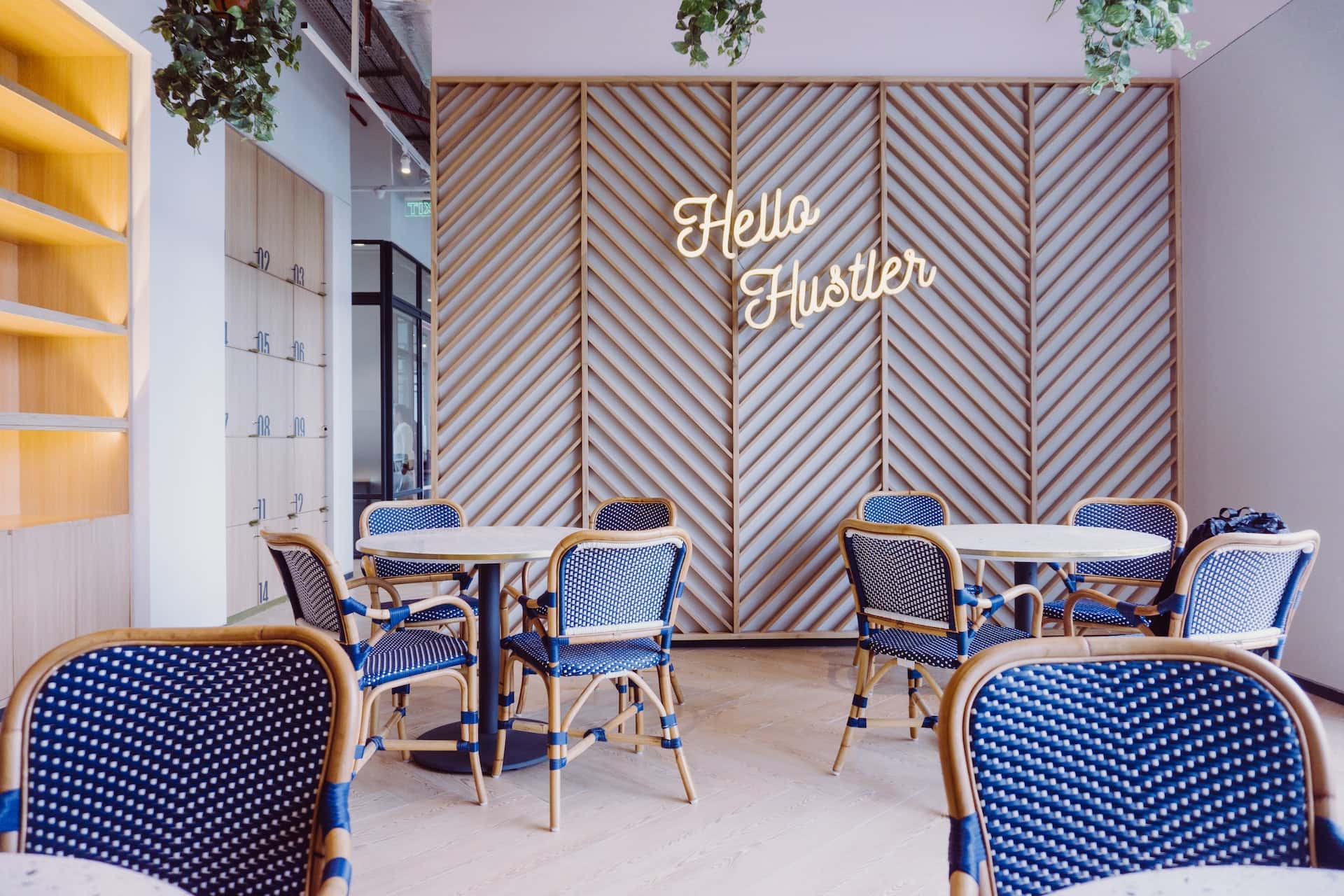 Elegant lounge best free interior design online courses showcase cozy style