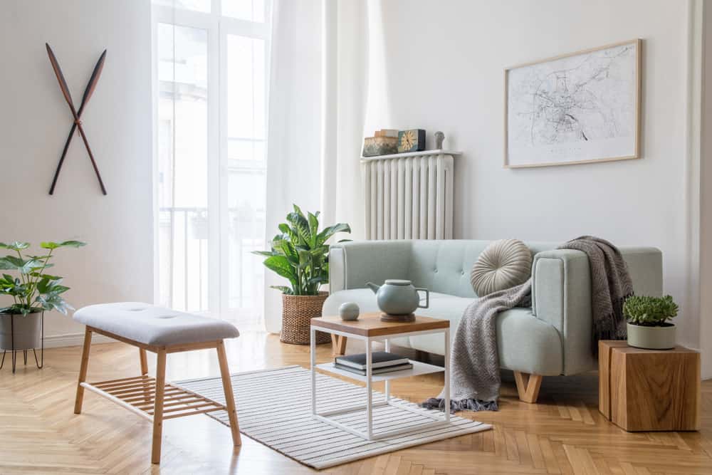 keep windows closed to keep dust out