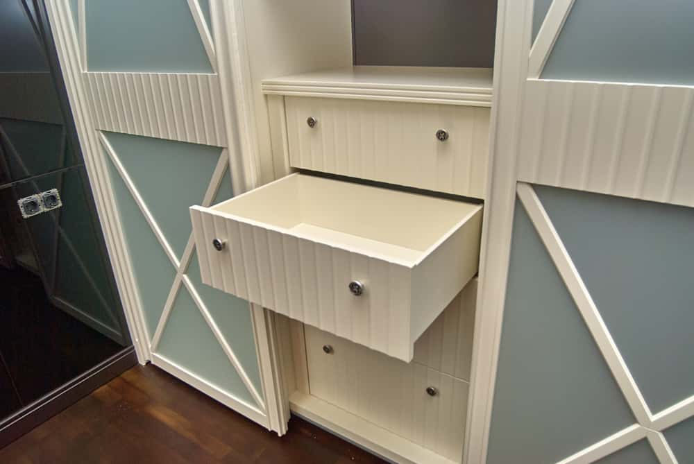 PU finish wardrobe 