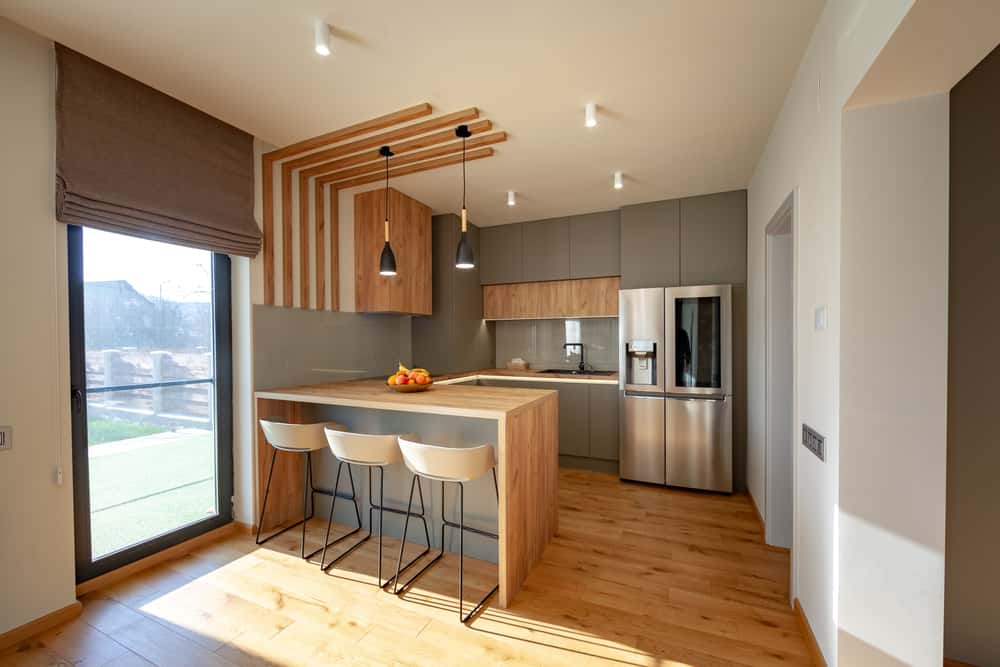 Simple Open Kitchen Design with Clean Lines and Modern Touches