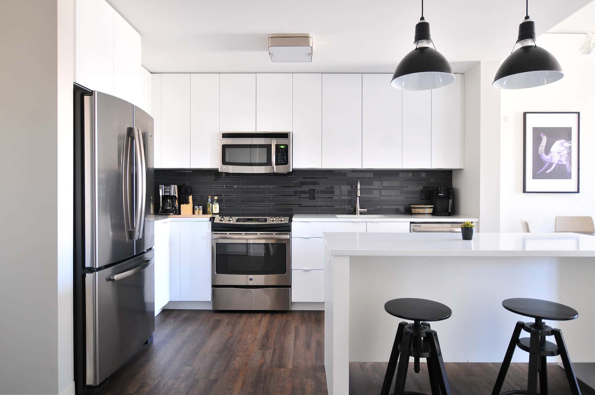 Sleek Modern Kitchen with Acrylic Finish Cabinets