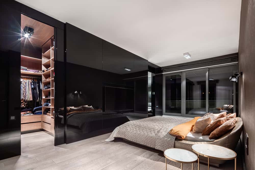 materials that are reflective