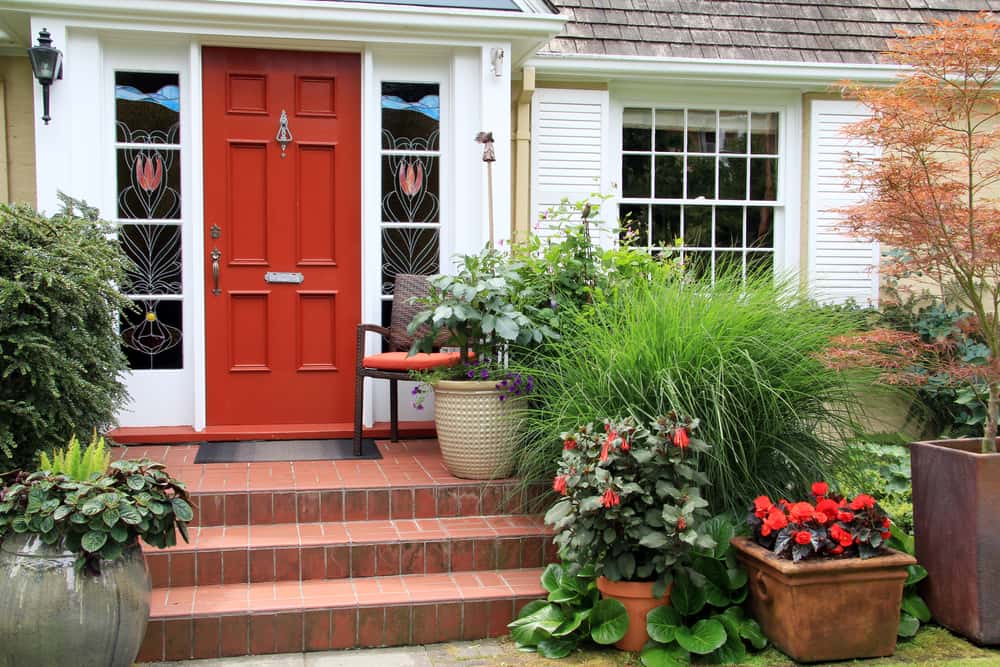 vibrant red color door