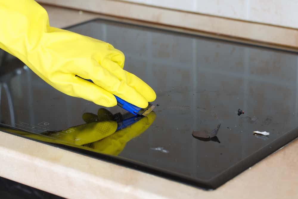 scraping hard soling in glass and ceramic hobs