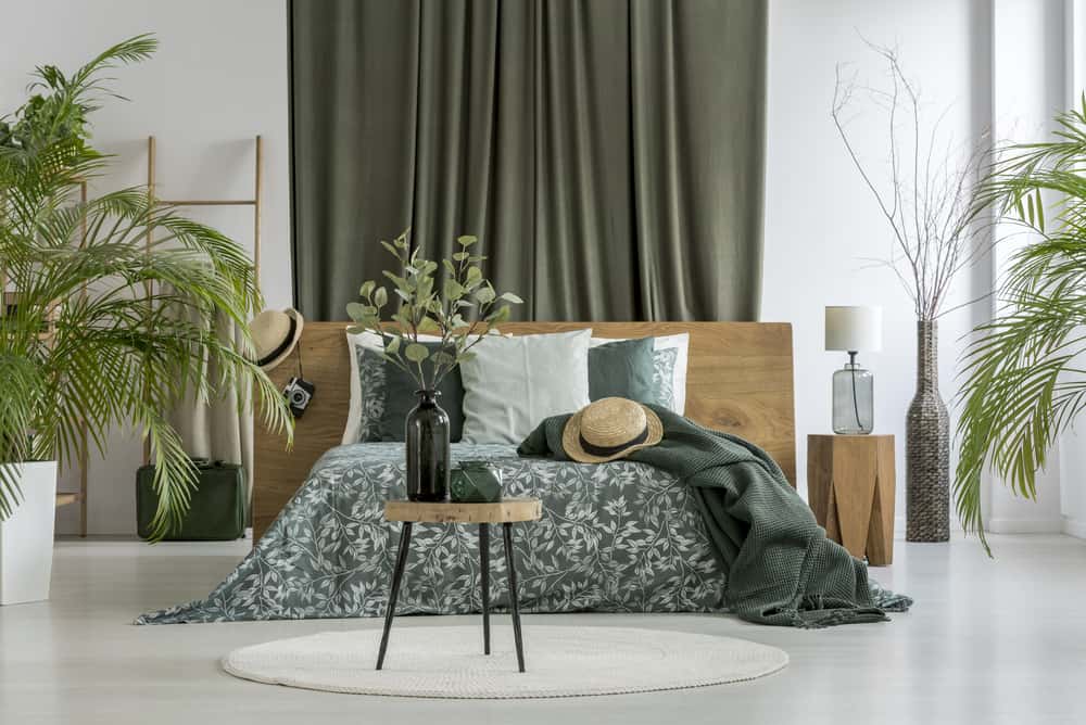 green furnishing