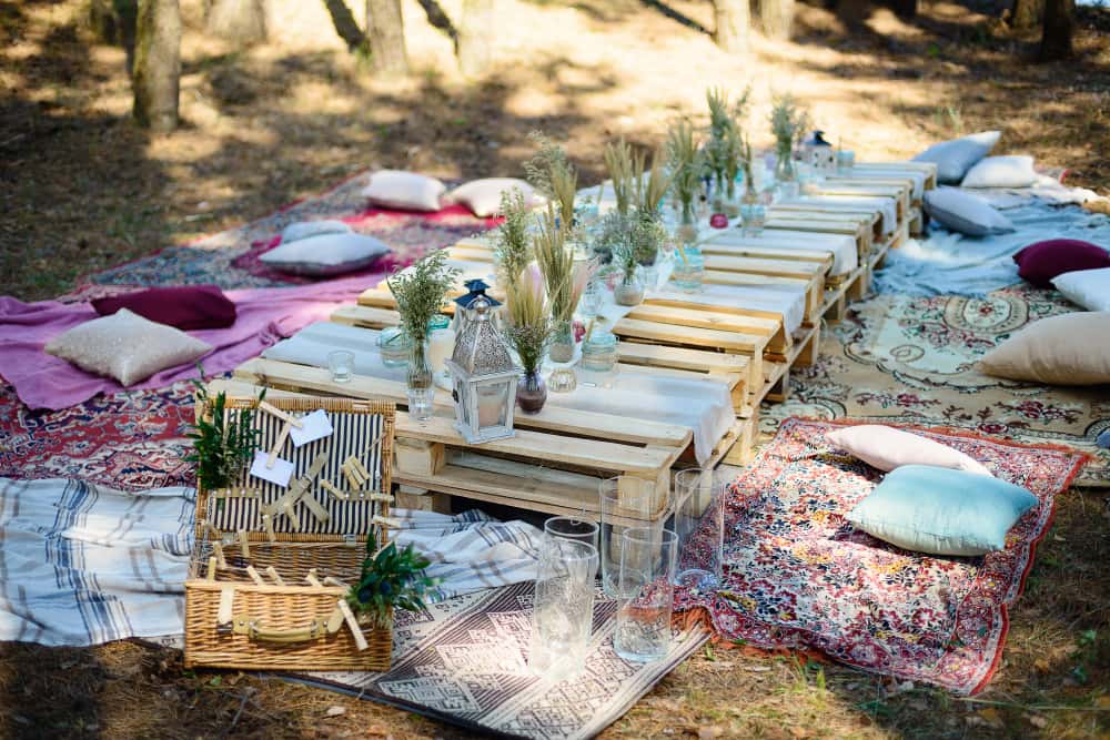 outdoor party decoration