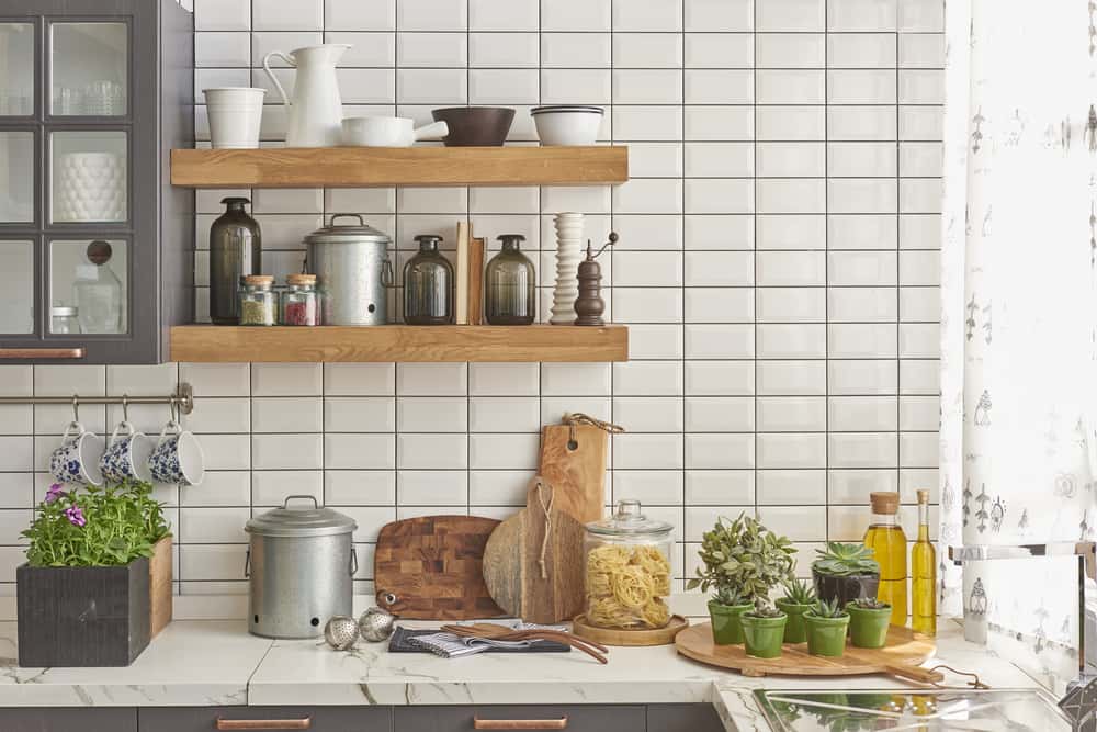 difference between ceramic and vitrified tiles