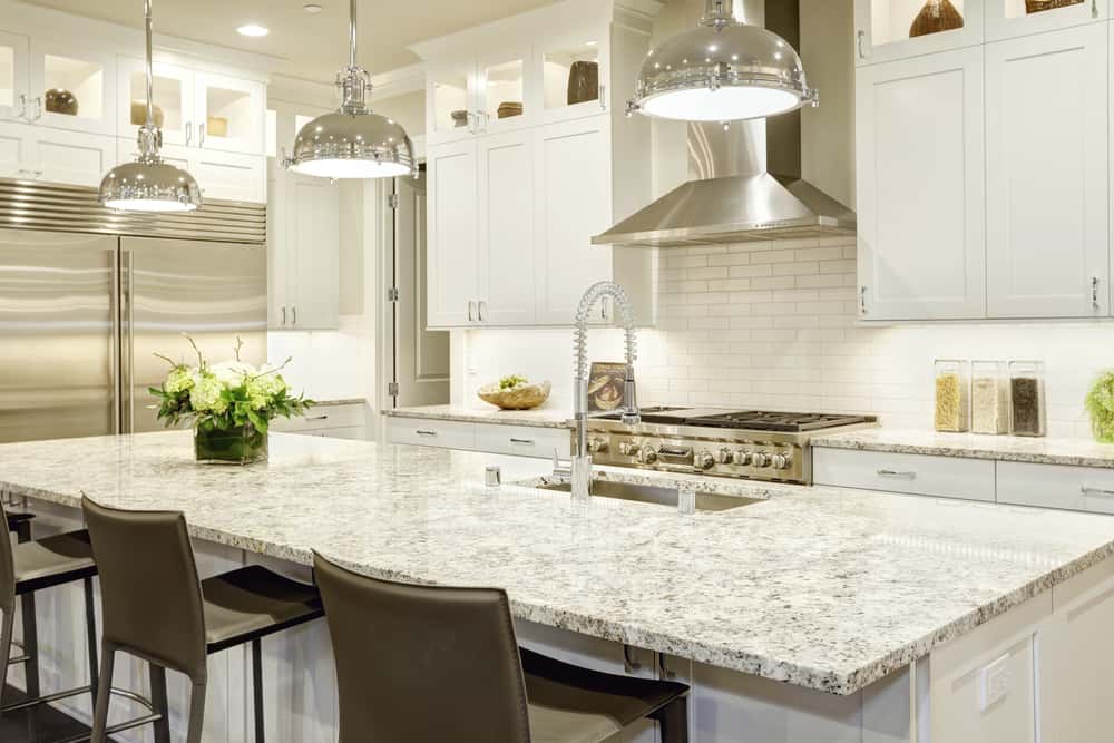 Granite Kitchen Platform with Modular Design and Slab Countertop 
