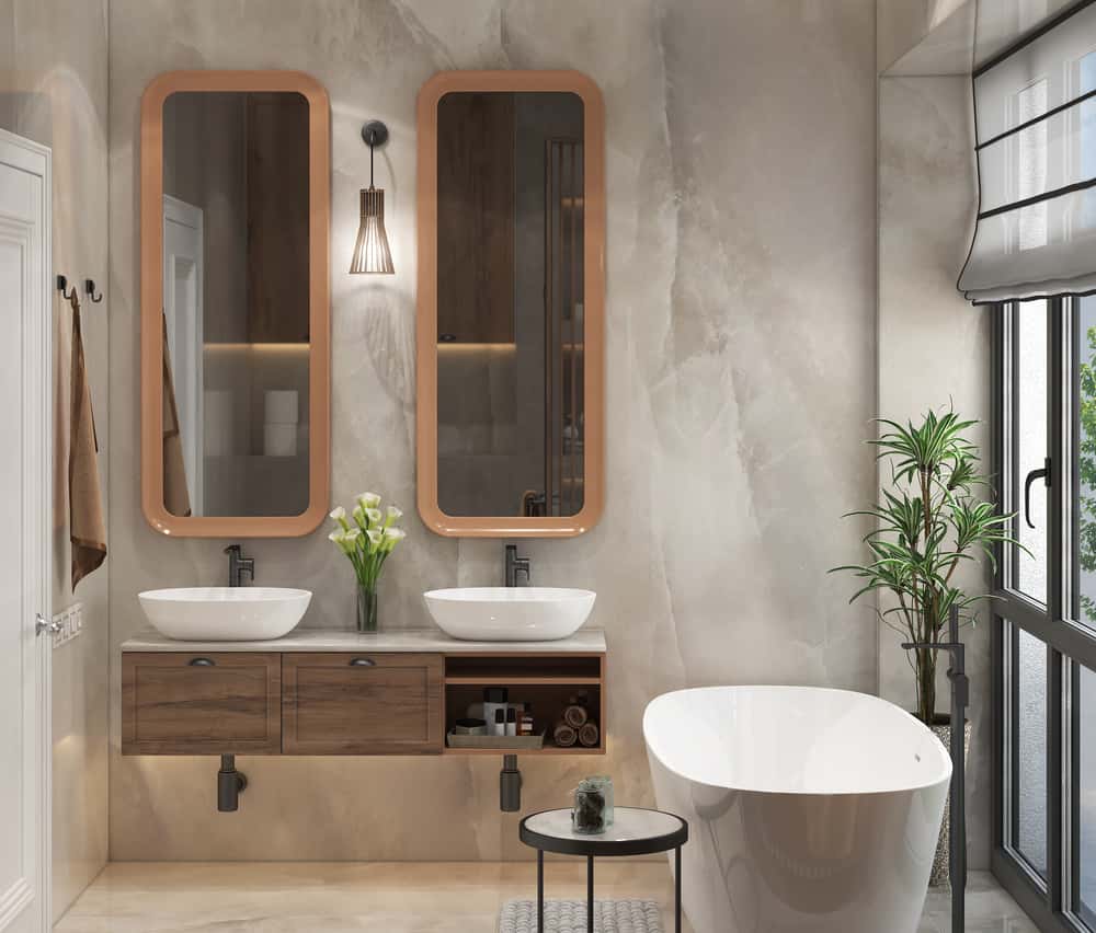 cleaning bathroom mirror