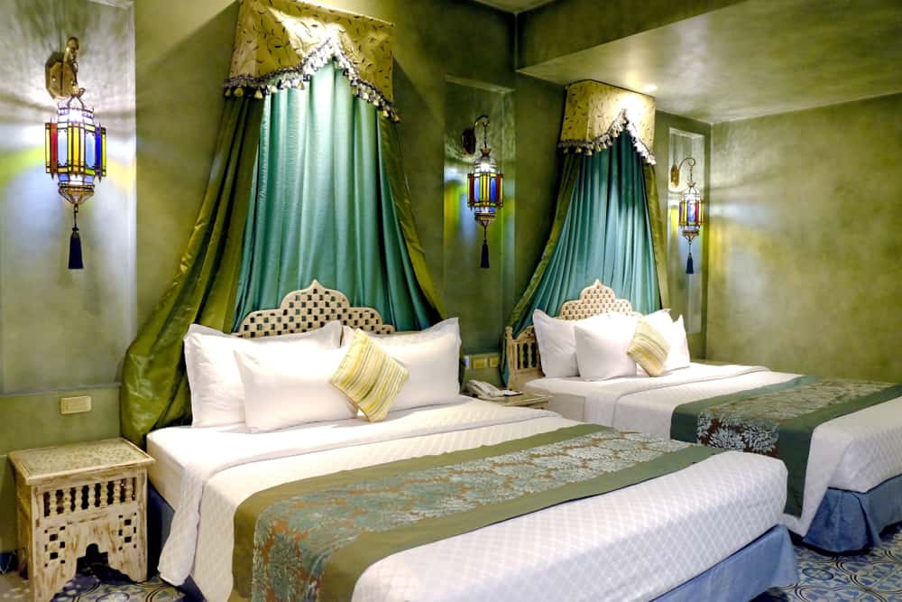 bohemian style small guest room 