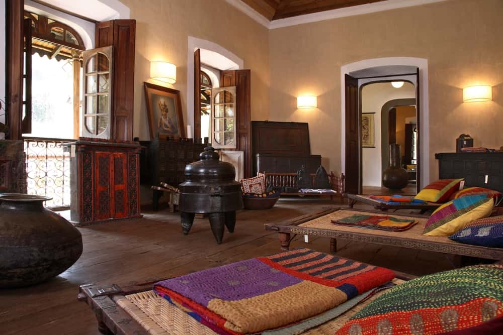 traditional living room designs