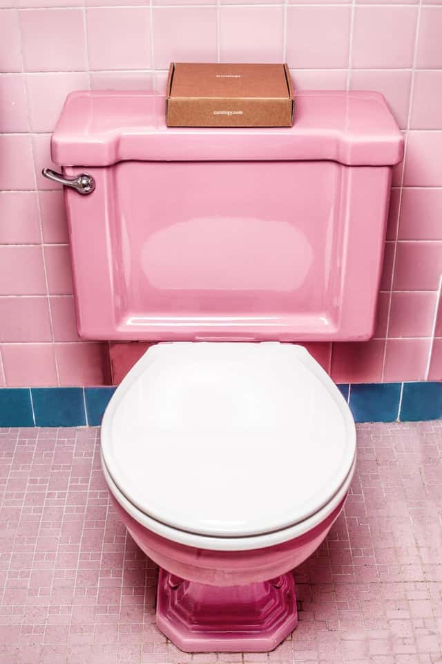 patterned tiles bathroom