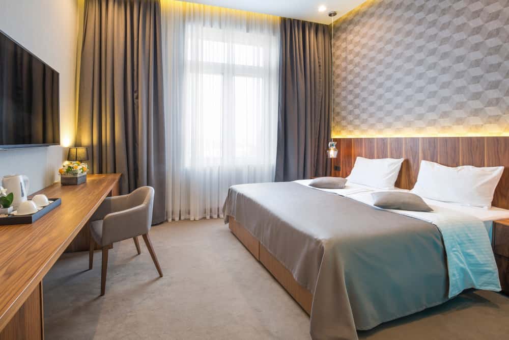 guest bedroom furniture