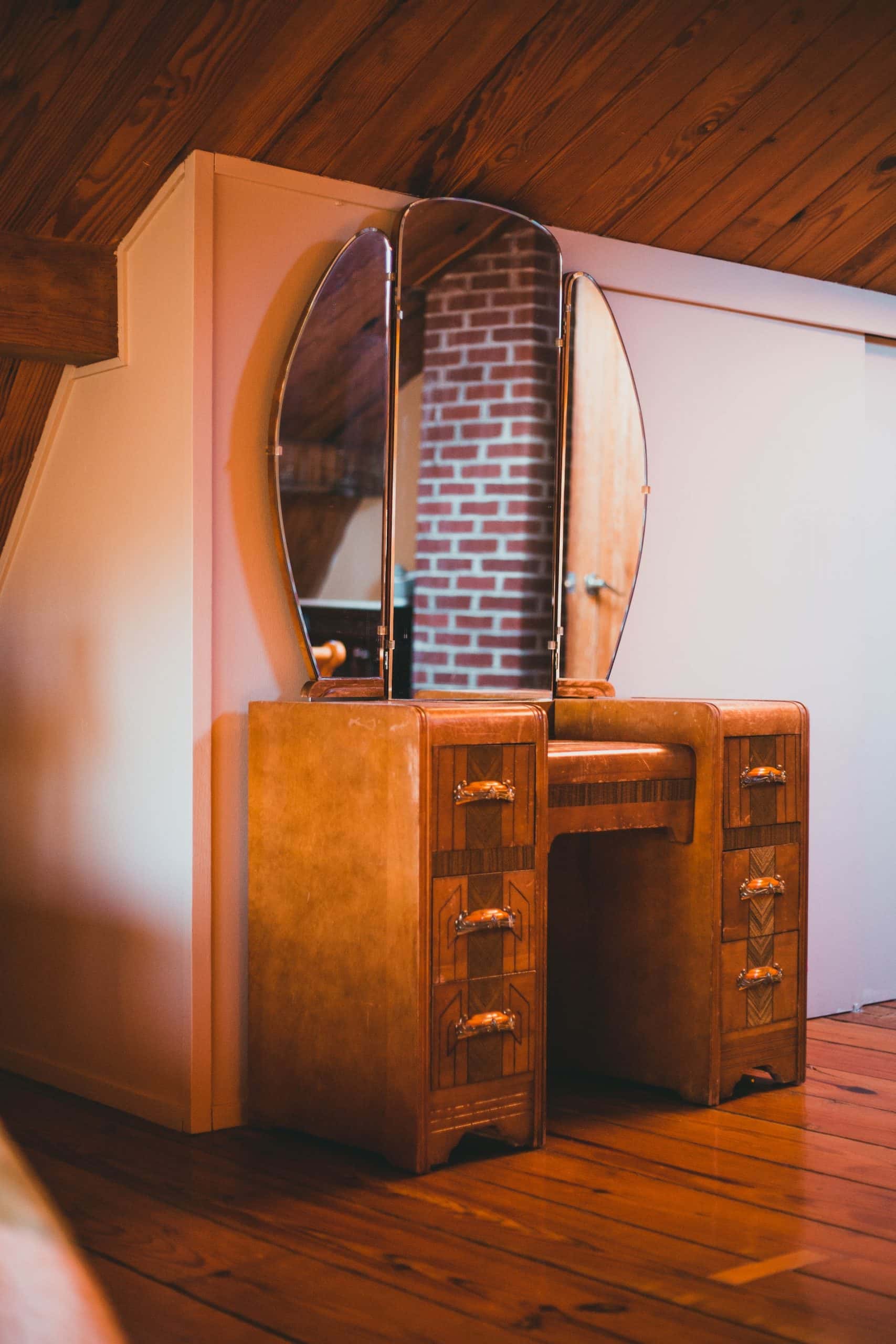 rustic wooden dressing table designs
