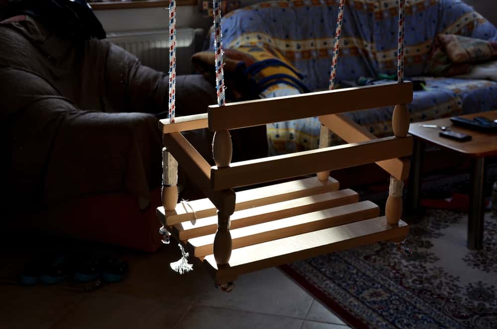 statement wooden jhoola