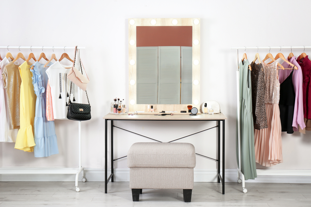 combination of a wardrobe