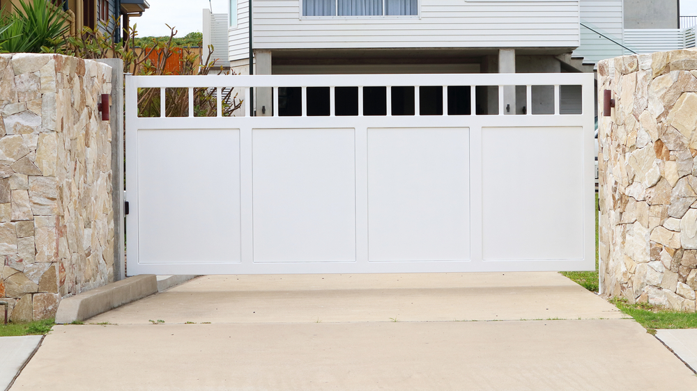 elegance in white front gate