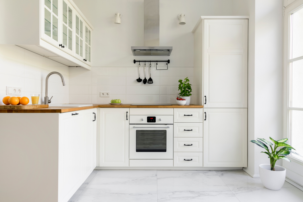 Speed clean kitchen