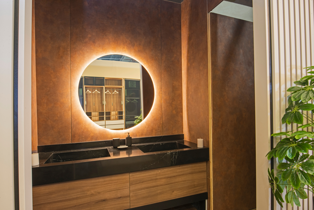 Bedroom mirror light