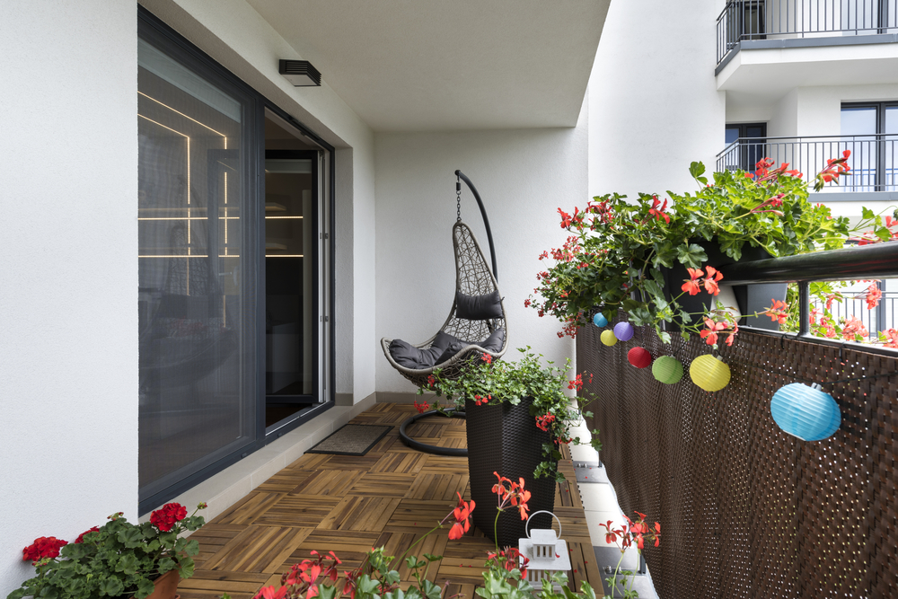 swing design for balcony