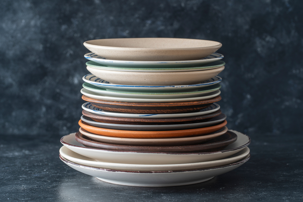 plates and pans